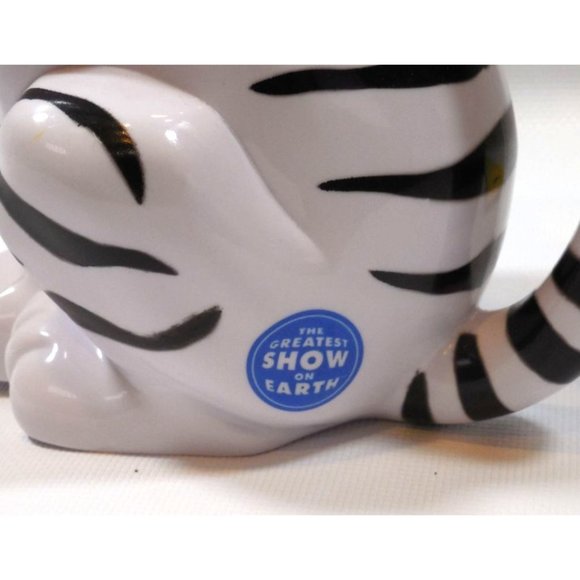 Ringling Bros and Barnum & Bailey Circus White Tiger Plastic Souvenir Mug /Stein - Picture 5 of 8